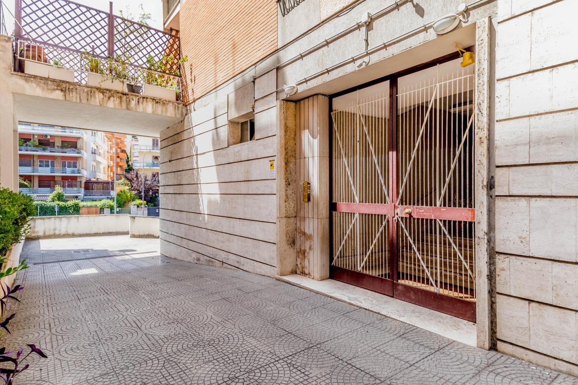 Appartement L'Attico Con Terrazza In Corso Francia à Rome Extérieur photo